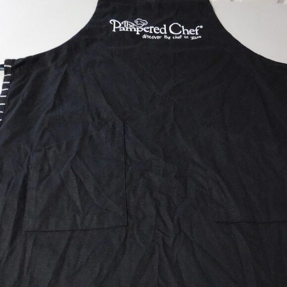 Pampered Chef Apron Black and White Polka Dot.  Brand Across Chest - Picture 5 of 8